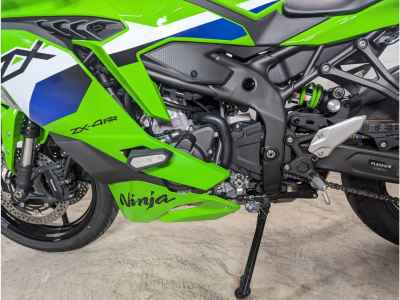 Kawasaki Ninja ZX-4RR 2025