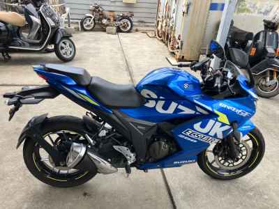 Suzuki Gixxer 250SF