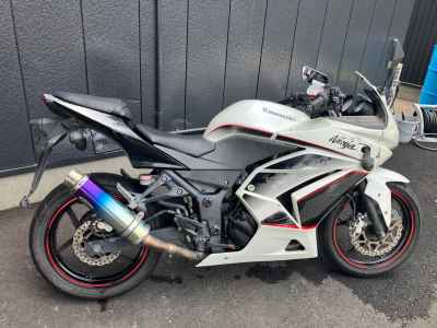 Kawasaki Ninja 250R 2011