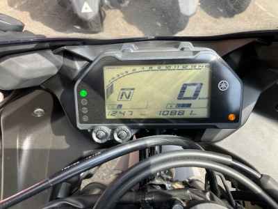 Yamaha YZF-R25 2021