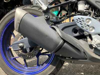 Yamaha YZF-R25 2021