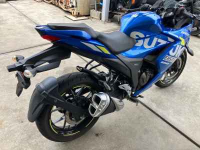 Suzuki Gixxer 250SF
