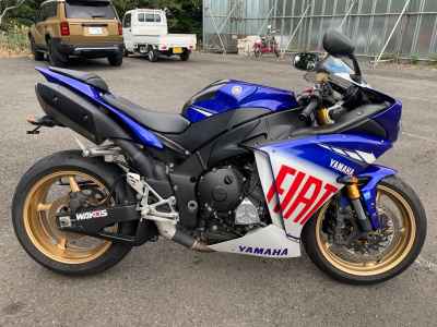Yamaha YZF-R1