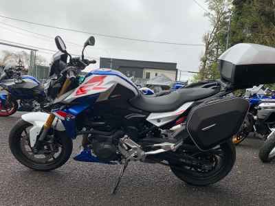 BMW F900R