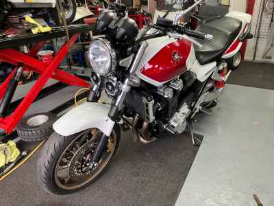 Honda CB1300SF 2016