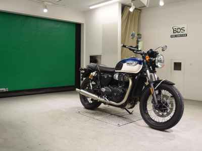 Triumph Bonneville T100 2021