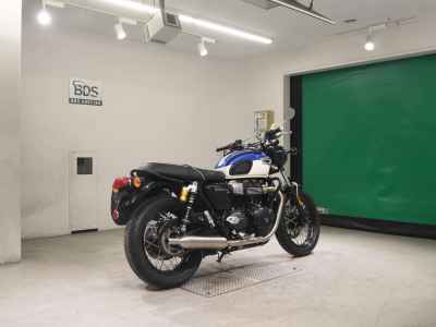 Triumph Bonneville T100 2021