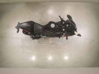 Yamaha YZF-R25 2015