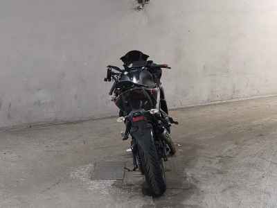 Yamaha YZF-R3 2017