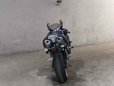 Yamaha YZF-R1 2012