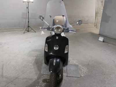 Vespa GTS 250