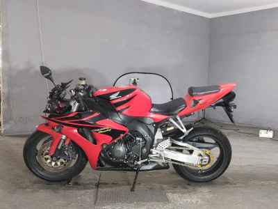 Honda CBR1000RR 2006