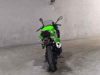 Kawasaki Ninja 400 2024