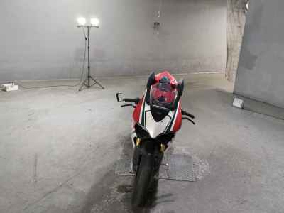 Ducati 1199 Panigale S 2014