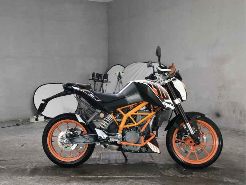 KTM 390 Duke 2016