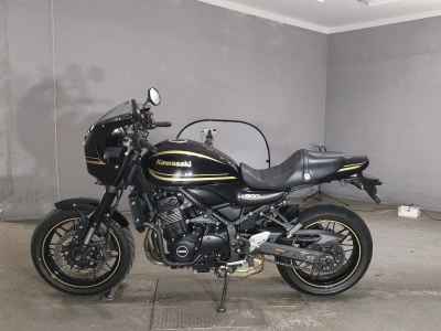 Kawasaki Z900RS Cafe 2022