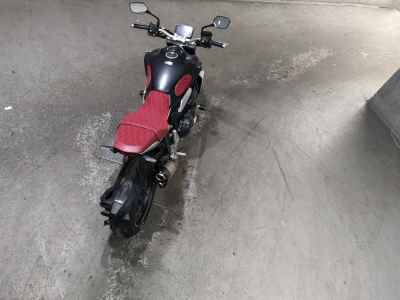 Honda CB1000R 2021