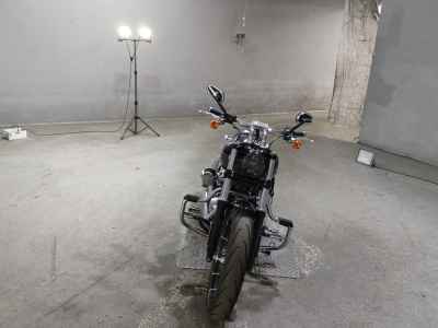 Harley-Davidson Breakout FXBR1920 2023