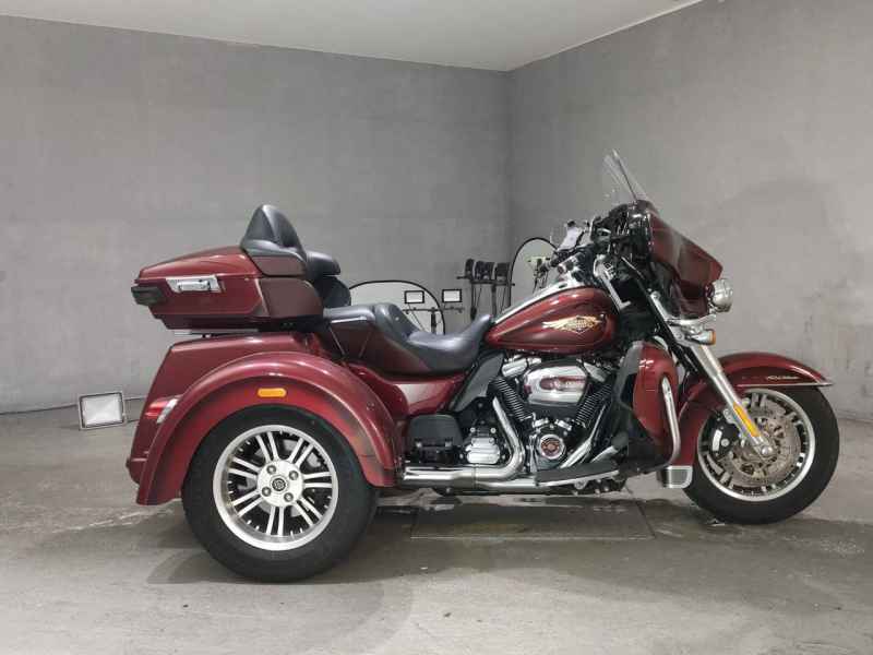 Harley-Davidson Electra Glide FLHTCU1870 Trike 2024