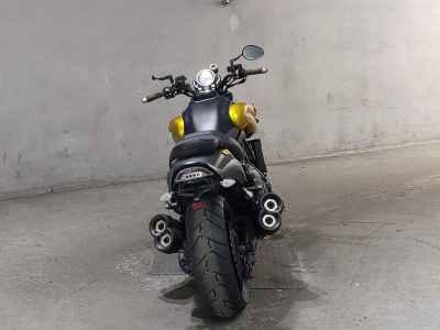 Yamaha V-Max 1200 2010
