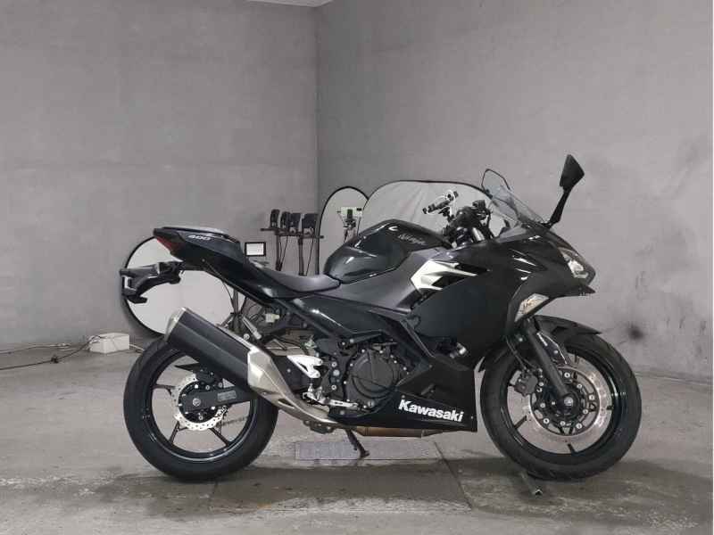 Kawasaki Ninja 400 2018