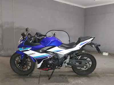 Suzuki GSX250R