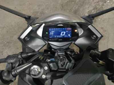 Suzuki Gixxer 250SF