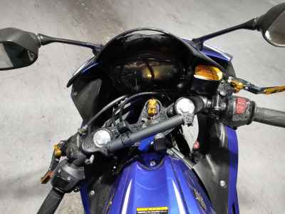 Yamaha YZF-R25