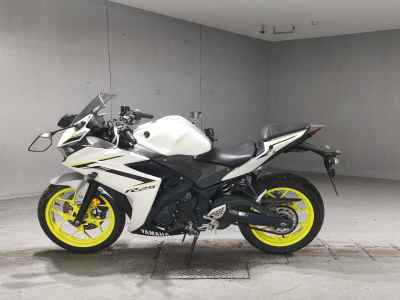 Yamaha YZF-R25 2018