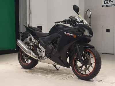 Honda CBR400R 2013