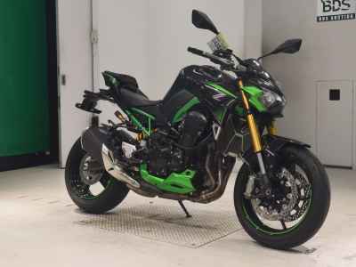 Kawasaki Z900 SE 2022