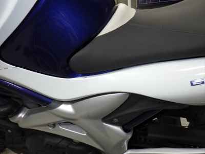 Suzuki Gladius SFV400 2011