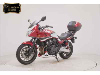Honda CB400 Super Boldor 2021