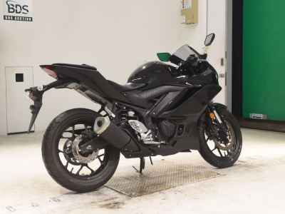 Yamaha YZF-R25 2020