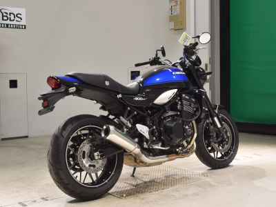 Kawasaki Z900RS 2023