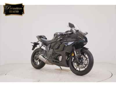 Yamaha YZF-R7 2025