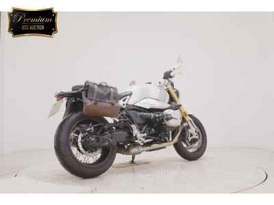 BMW R nineT 2021