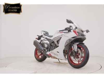 Kawasaki Ninja ZX-6R 2025