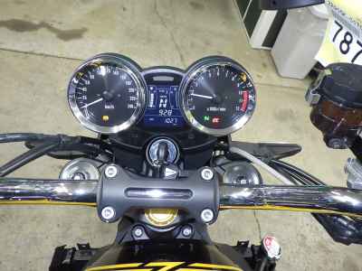 Kawasaki Z900RS SE 2023