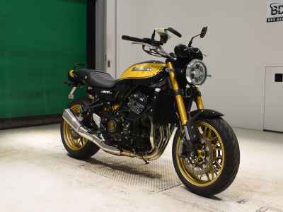 Kawasaki Z900RS SE 2023