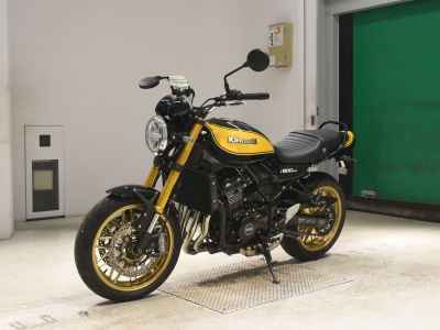 Kawasaki Z900RS SE 2023