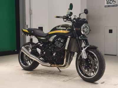 Kawasaki Z900RS 2021