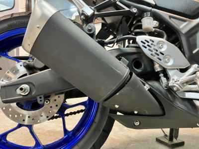 Yamaha YZF-R25 2017
