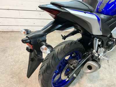 Yamaha YZF-R25 2017