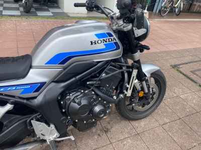 Honda CB1000F 2025