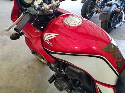Honda CB400 Super Boldor 2013