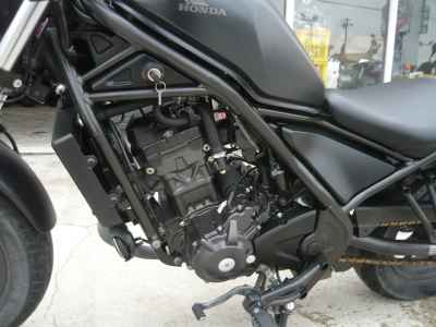 Honda XJR400 2023