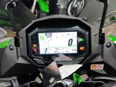 Kawasaki Ninja 1000SX 2023