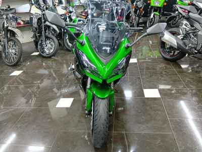 Kawasaki Ninja 1000SX 2023