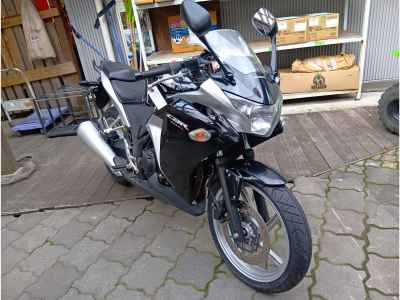 Honda CBR250R 2011